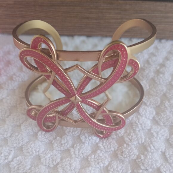 Pink and gold stylish cuff bracelet - Picture 1 of 12